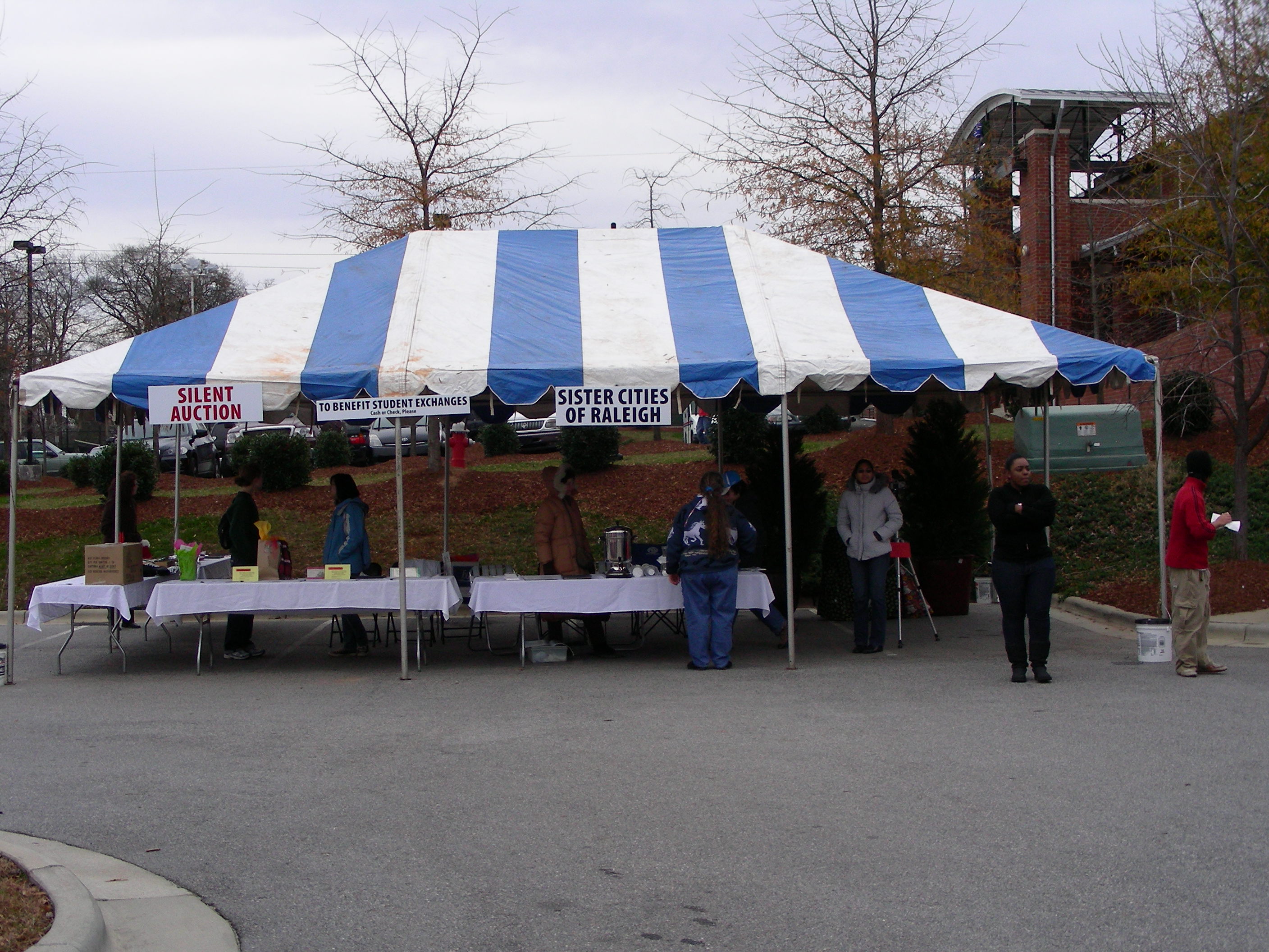 ./2009/BHS Sister City/Acap Sister City Fundraiser0002.JPG